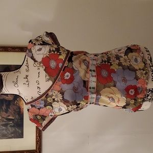 Anac mixed print, faux wrap top